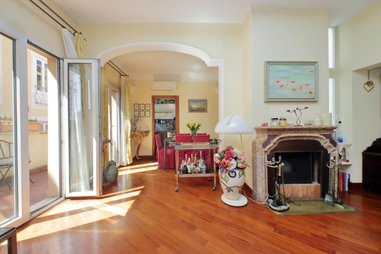 4Bnb - Luxury Trevi Apartment W Terrace Rom Exterior foto